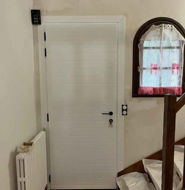 Porte d'entrée mixte et bi-color